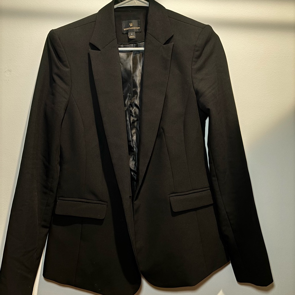 Worthington Classic Black Blazer